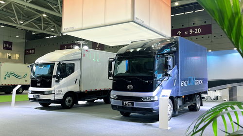 雙輪驅(qū)動(dòng)綠色物流 比亞迪亮相深圳國(guó)際商用車(chē)生態(tài)博覽會(huì)